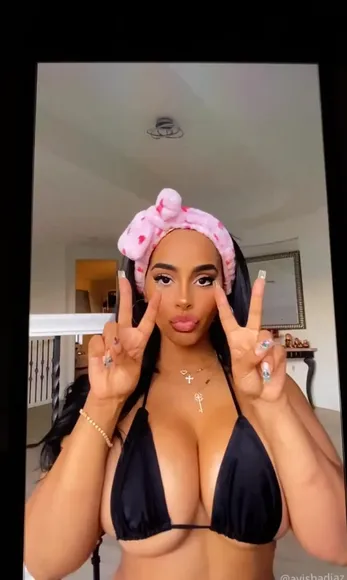 Ayishadiaz Black Bikini Top Tease OnlyFans Video Leaked