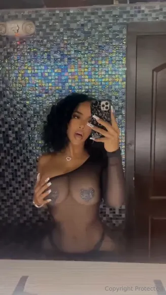 Ayishadiaz Sheer Bodysuit Selfie OnlyFans Video Leaked
