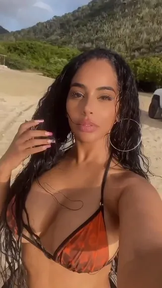 Ayishadiaz Bikini Boobs On Boat OnlyFans Video Leaked
