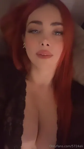B5723alyzan Black Lace Top Tease OnlyFans Video Leaked