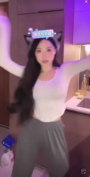 Babyondanger Cat Ears Tease OnlyFans Video Leaked