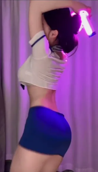 Babyondanger Tight Skirt Hip Grind OnlyFans Video Leaked