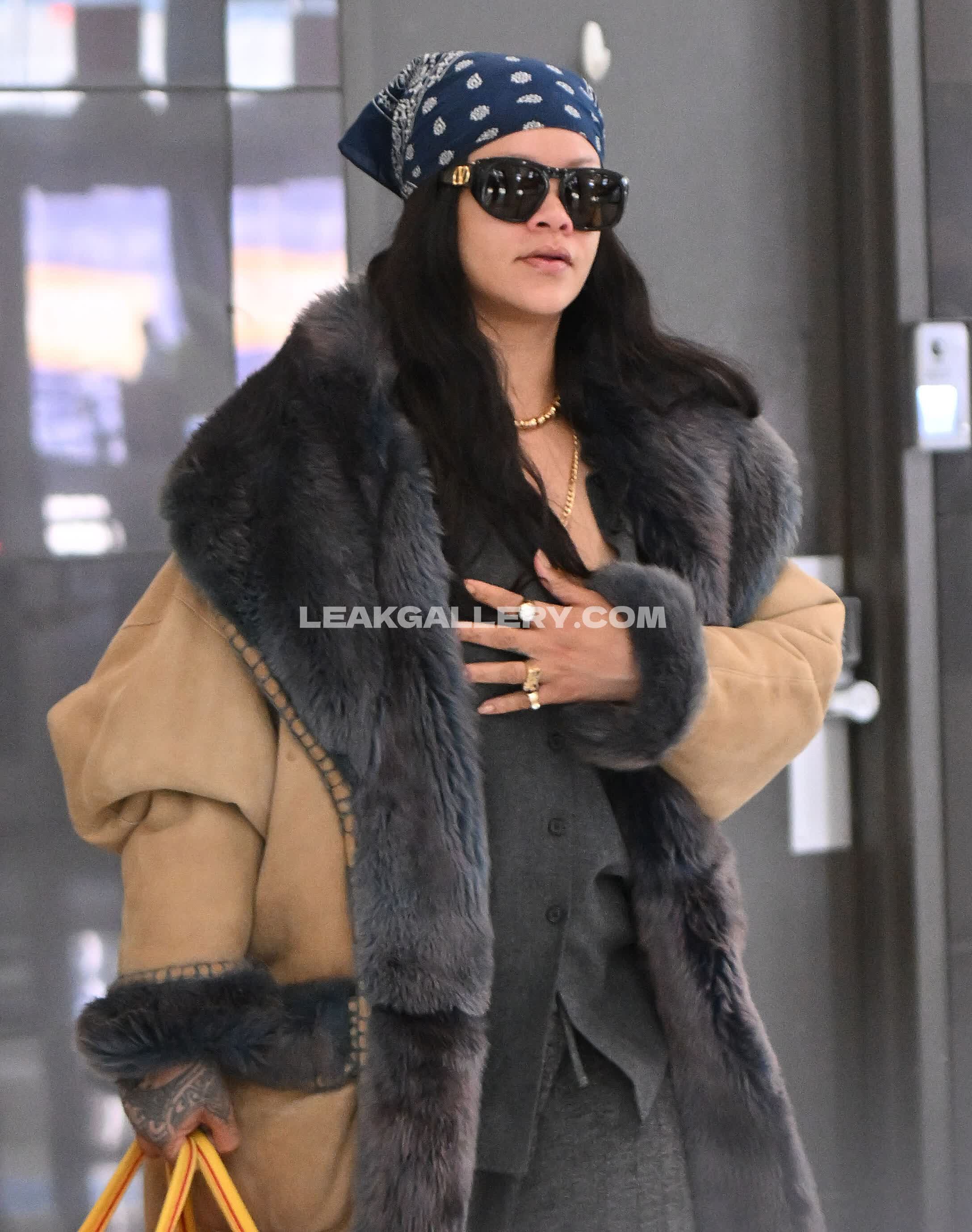 Badgalriri Exclusive Leaked Nude OnlyFans #12500208