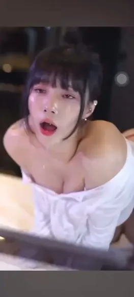 Baerassoni Off-Shoulder Shirt Tease OnlyFans Video Leaked