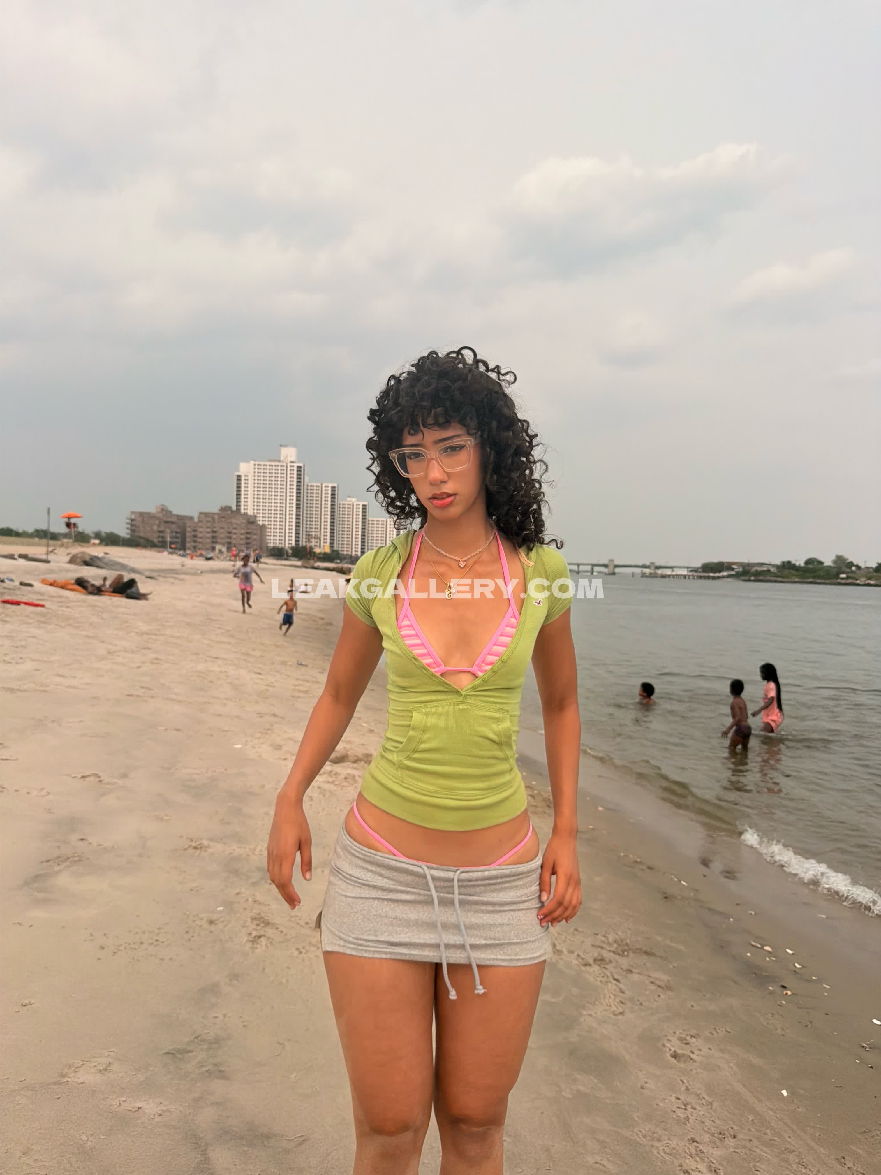 Bakedovary... Exclusive Leaked Nude OnlyFans #13205904
