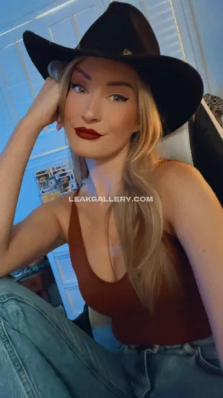 Basicwitgirl Cowboy Hat Tease OnlyFans Photo Leaked