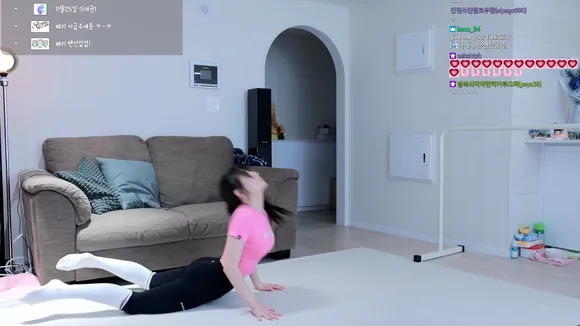 Bbang_eu Pink Crop Top Flex OnlyFans Video Leaked