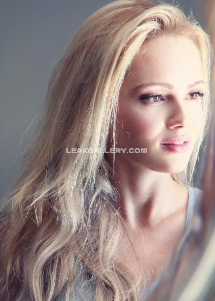 Beatrice_rosen Exclusive Leaked Nude OnlyFans #12993083