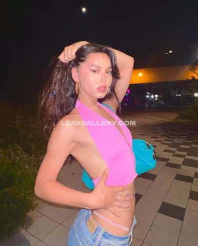 Becamichie Exclusive Leaked Nude OnlyFans #14599958
