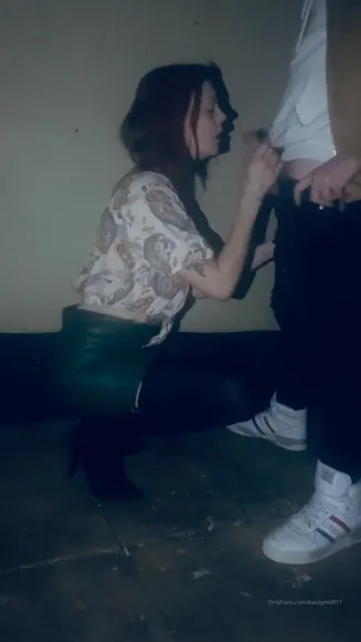 Beckymil911 Thigh High Stockings Tease OnlyFans Video Leaked