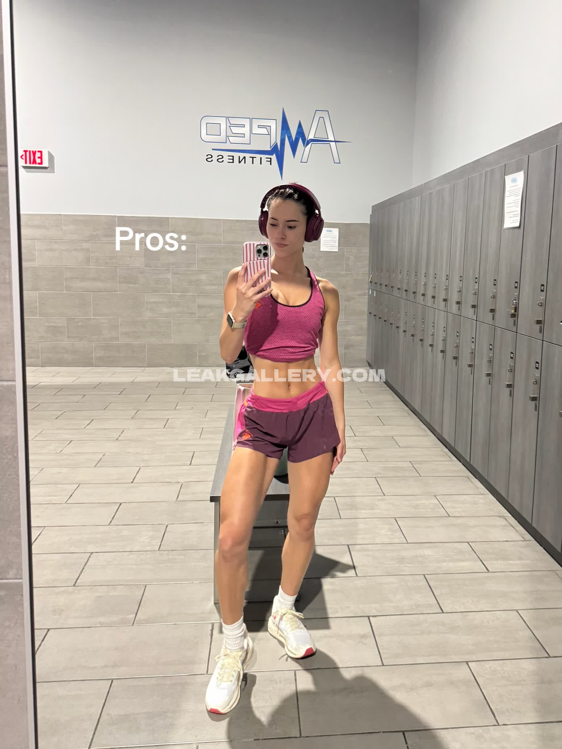 Beepbooppoop1 Exclusieve gelekte naaktcontent van OnlyFans #12895983