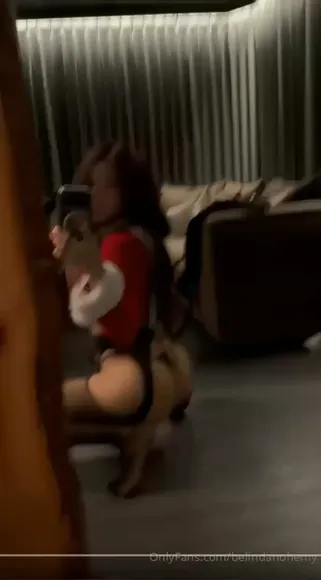 Belindanohemy Santa Bodysuit Ass Pose OnlyFans Video Leaked