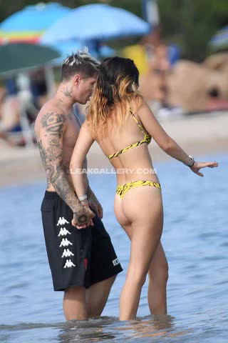 Bellathorne Exclusive Leaked Nude OnlyFans #14286104
