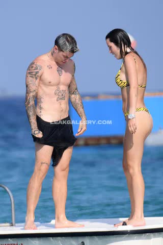 Bellathorne Exclusive Leaked Nude OnlyFans #14272732