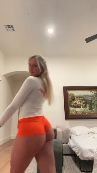 Bellazeman Thong Shorts Tease OnlyFans Video Leaked
