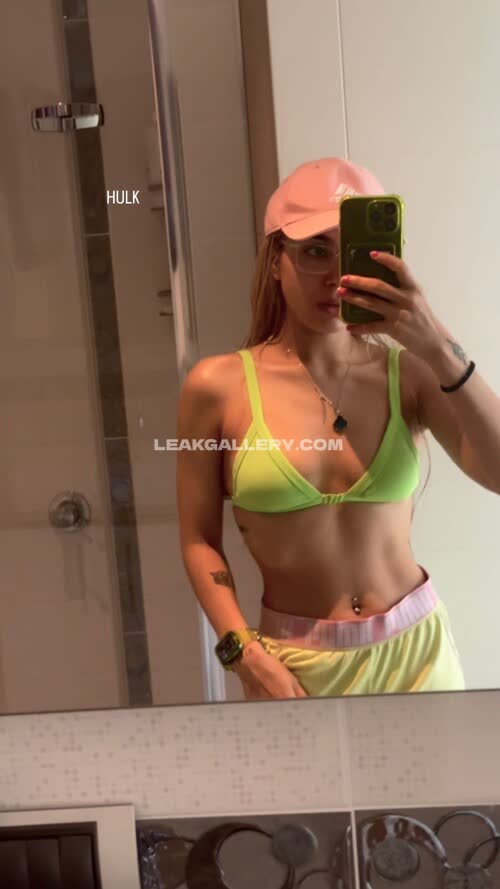 Benvivien Exclusive Leaked Nude OnlyFans #12258060