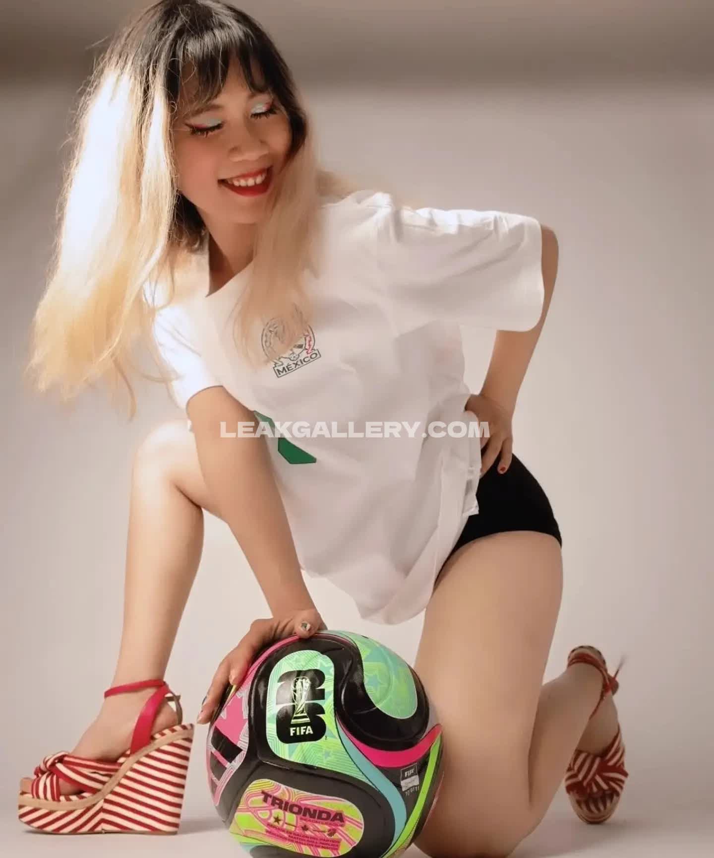 Bessyq... एक्सक्लूसिव लीक्ड न्यूड OnlyFans #13005531