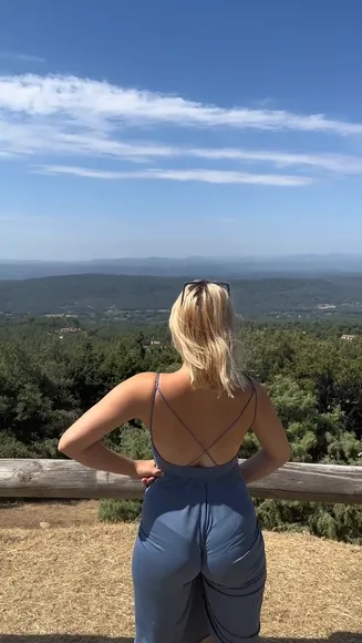 Bethfit Tight Jumpsuit Ass Pose OnlyFans Video Leaked