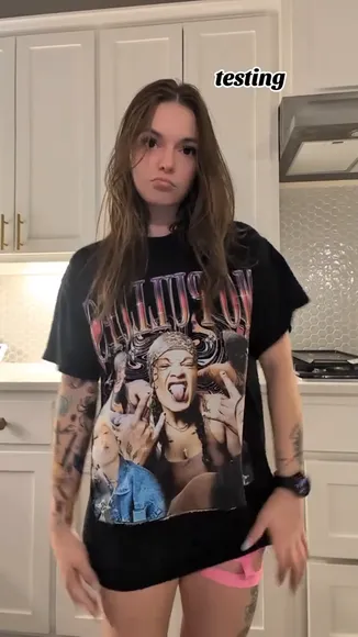 Bibbidibobiboo Pink Shorts Tease OnlyFans Video Leaked