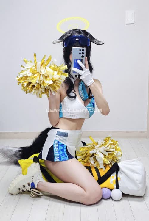 Biya1024 Cheerleader Outfit Selfie OnlyFans Photo Leaked
