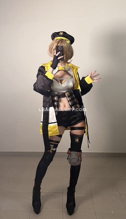 Biya1024 Thigh High Boots Pose OnlyFans Photo Leaked
