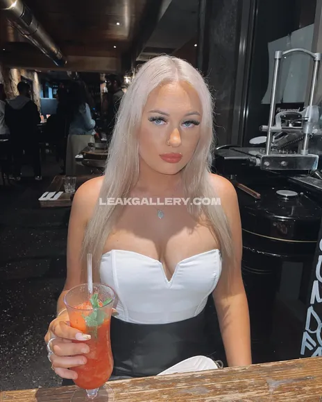 Blonde.br4tz / Zoemchughh / Zoe_mchugh Exclusive Leaked Nude OnlyFans #13642468