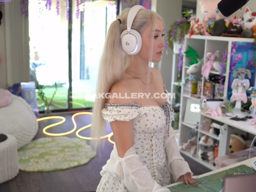 Blukitsune9 Exclusive Leaked Nude OnlyFans #14624235