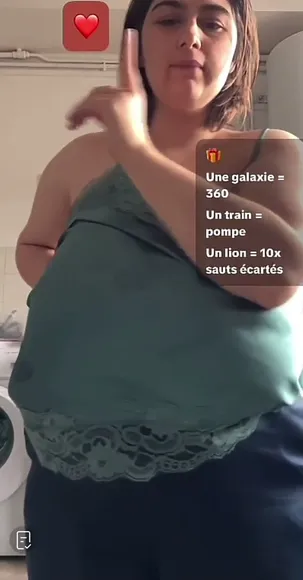 Blumevlt Lace Camisole Tease OnlyFans Video Leaked