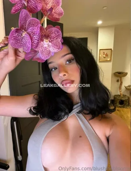 blushingblooms