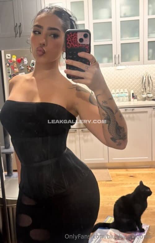 Blushingblooms Exclusive Leaked Nude OnlyFans #14909170