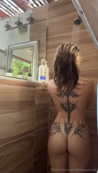Booogierae Naked Shower Pose OnlyFans Video Leaked