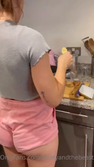 Bootyandthebeast69 Naked Ass Twerking OnlyFans Video Leaked