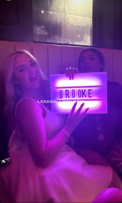 Brookemarsden6 / Beautybrooke123 Exclusive Leaked Nude OnlyFans #14845729