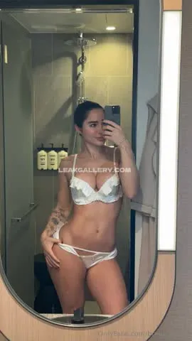 Bruluccas30 Lace Bra And Thong OnlyFans Photo Leaked