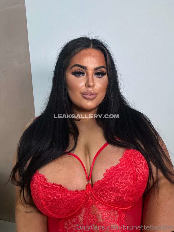 Brunettebaddiie / miss_chloe Exclusiva filtración de OnlyFans desnuda #13514347
