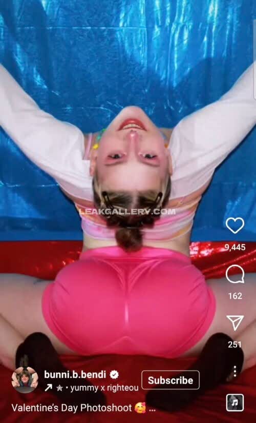 Bunni B Bendi Pink Thong Ass Display OnlyFans Photo Leaked