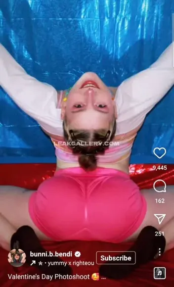 Bunni B Bendi Pink Thong Ass Display OnlyFans Photo Leaked