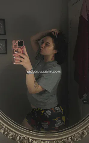 Caibaby Mirror Selfie Pose OnlyFans Photo Leaked