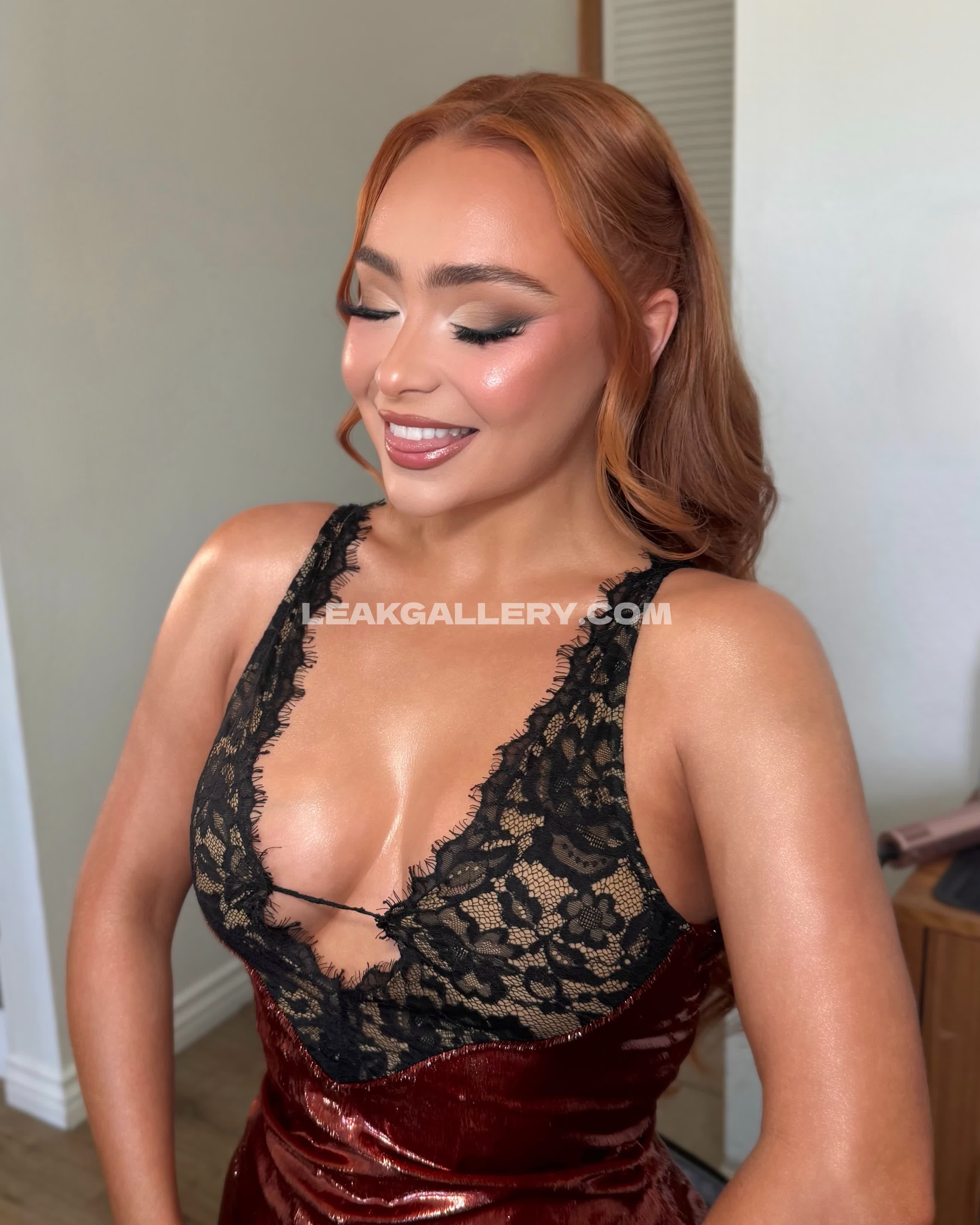 Caitchristinee Exclusive Leaked Nude OnlyFans #13315352