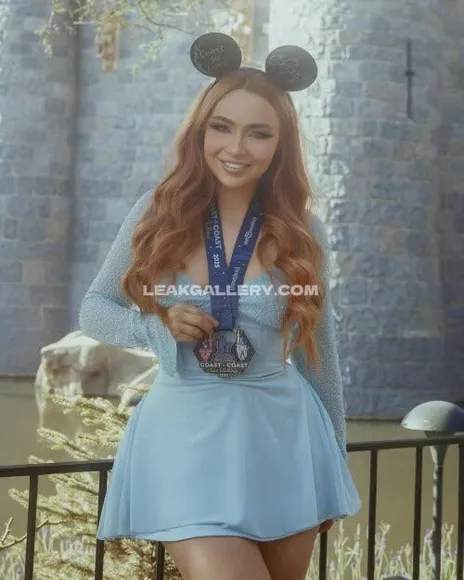 caitchristinee