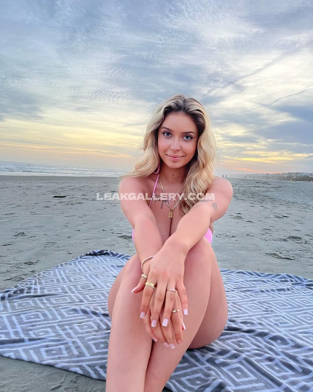 Caitlin.betterly Exclusive Leaked Nude OnlyFans #12594587