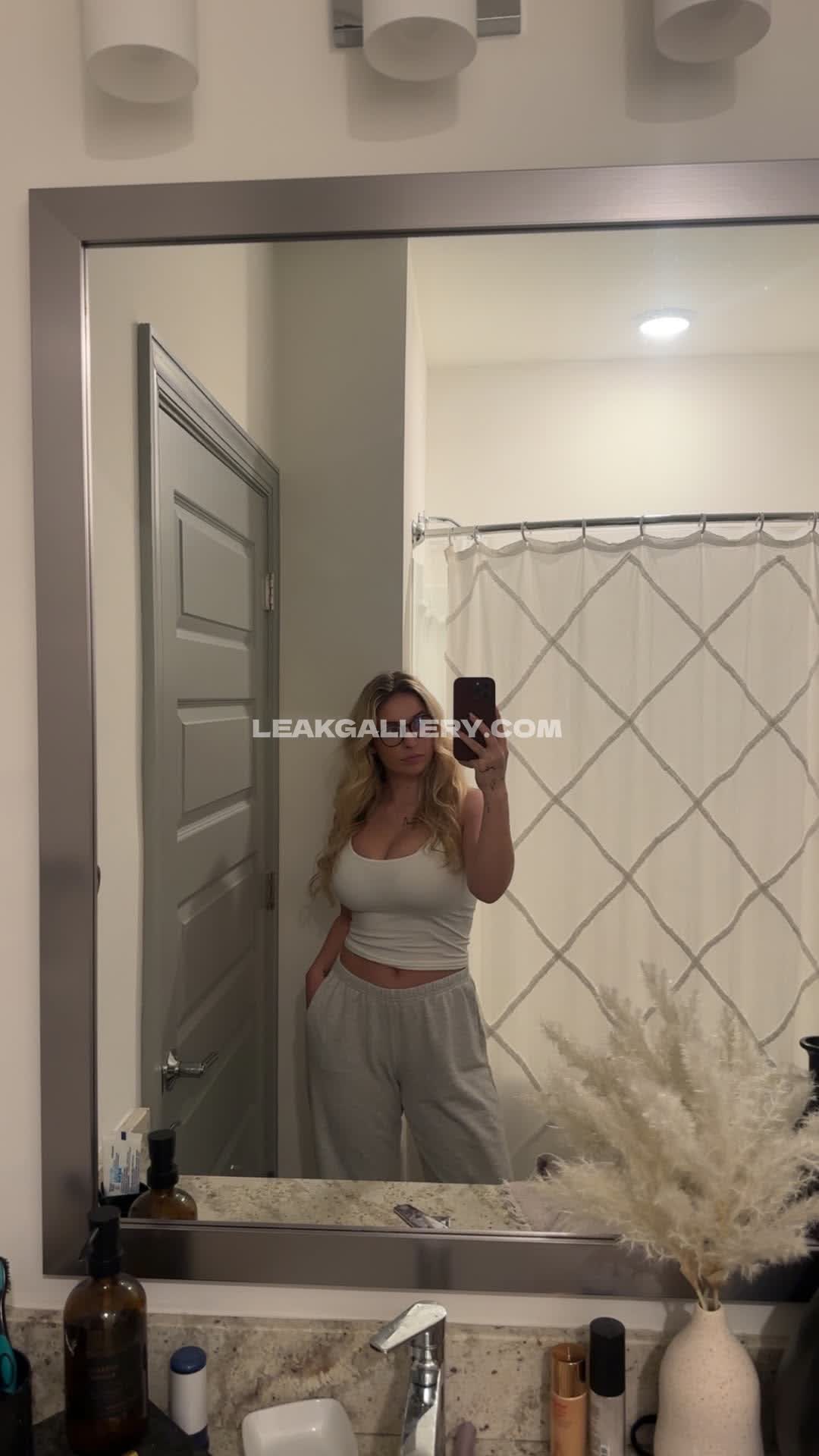 Caitlin.betterly Exclusive Leaked Nude OnlyFans #12594582
