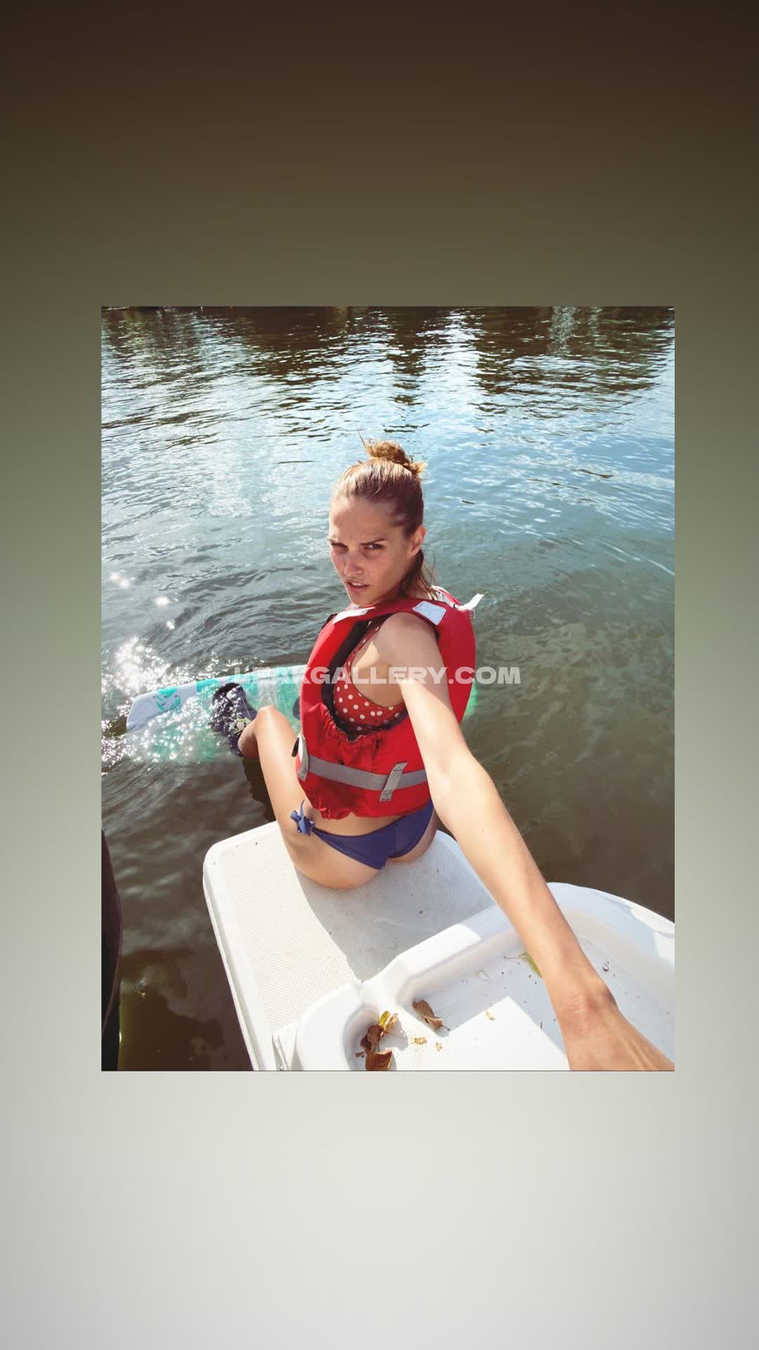 Camille_lou Exclusive Leaked Nude OnlyFans #13483154