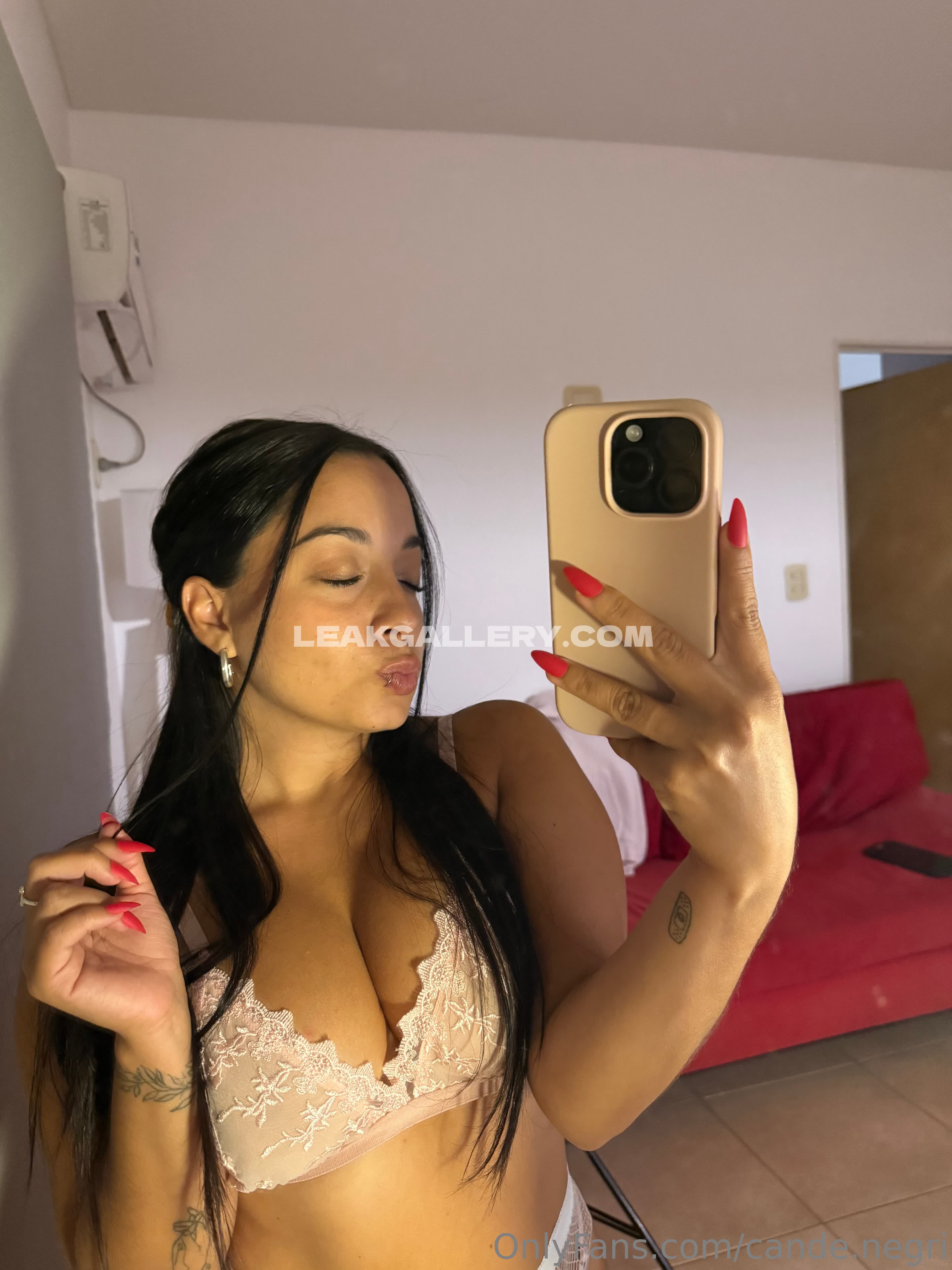 Candenegrioficial Exclusive Leaked Nude OnlyFans #12653396