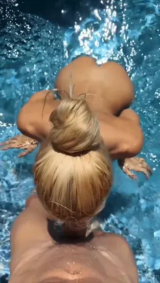 Candygrettel Naked Ass Floating OnlyFans Video Leaked
