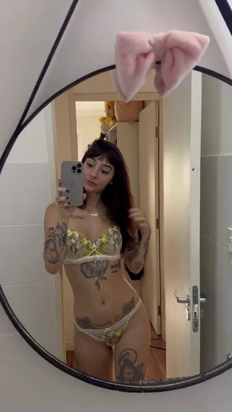 Caputile Floral Lingerie Mirror Selfie OnlyFans Video Leaked