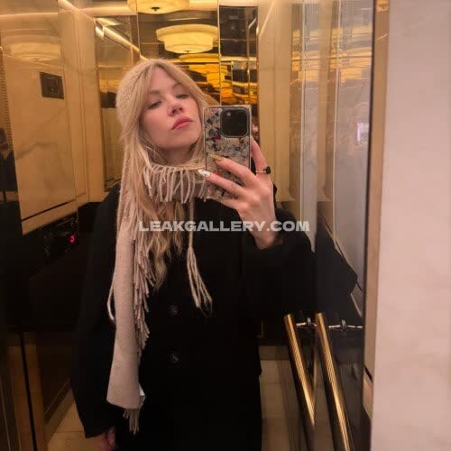 Carlyraejepsen Exclusive Leaked Nude OnlyFans #14547733