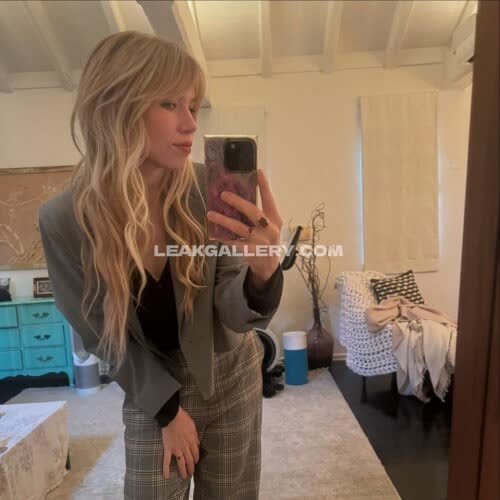 Carlyraejepsen Exclusive Leaked Nude OnlyFans #14540536