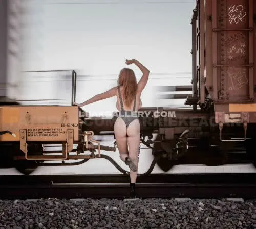 Carriekeagan Bare Ass On Train OnlyFans Photo Leaked