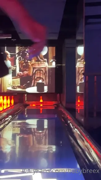 Cassies1 Bent Over Bowling OnlyFans Video Leaked